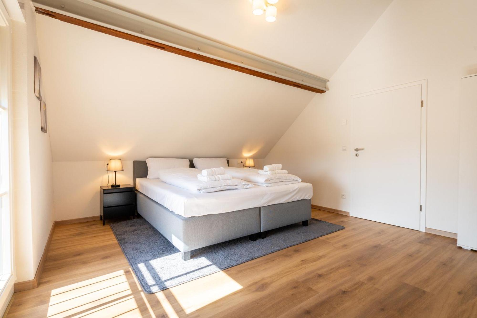 Ibm I Bertrandt I Kueche I 6 Per. Appartement Ehningen Buitenkant foto