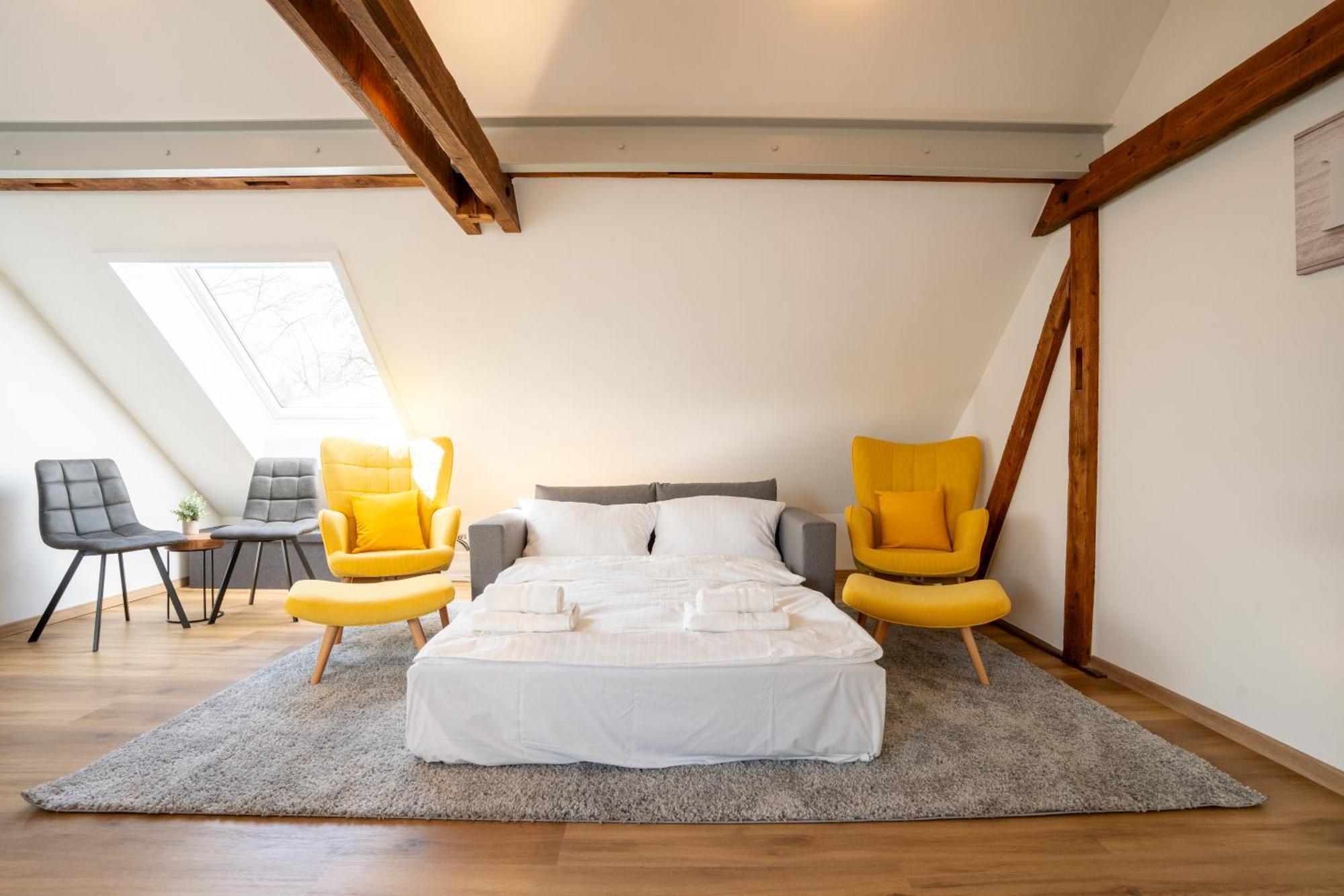 Ibm I Bertrandt I Kueche I 6 Per. Appartement Ehningen Buitenkant foto